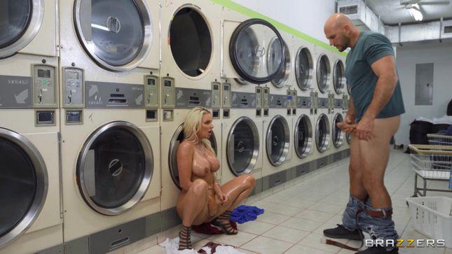 Milf in oil lights up with a stranger in the laundry room